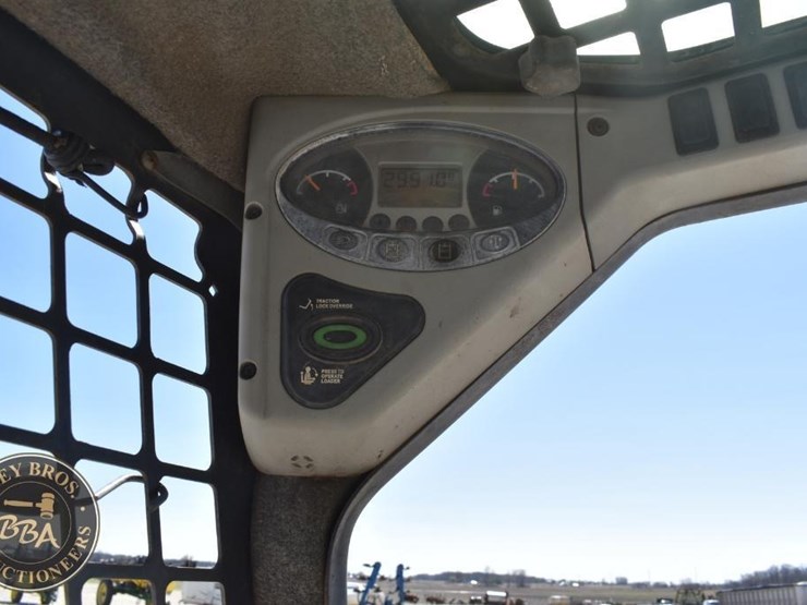 2008-bobcat-s185-image-27