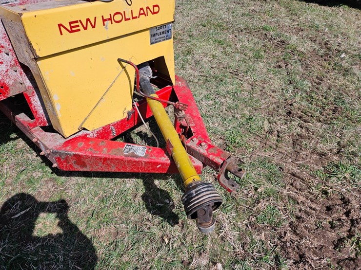 new-holland-355-image-10