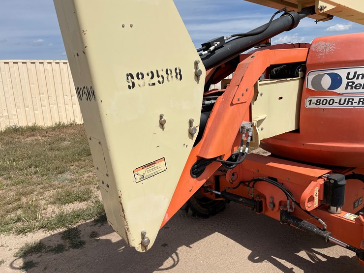 #3999-•-jlg-lift-600-aj-image-17