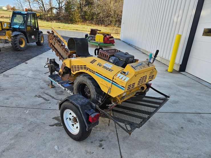 2007-vermeer-v2050-image-3