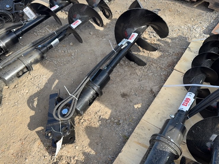 #6014-•-mini-excavator-post-hole-auger-image-3