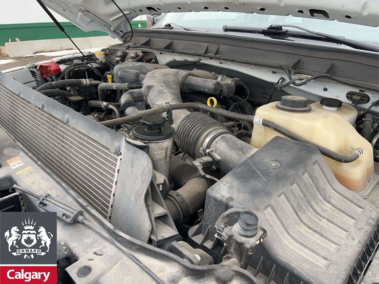 2015-ford-f550-image-25