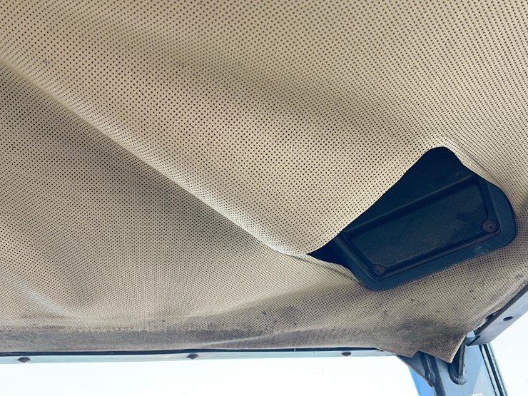 john-deere-8760-image-37