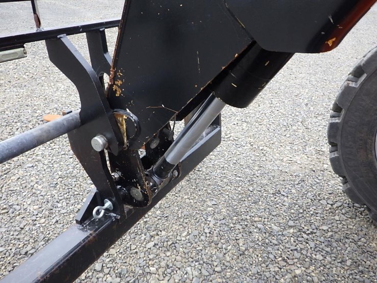 2018-jlg-8042-image-20