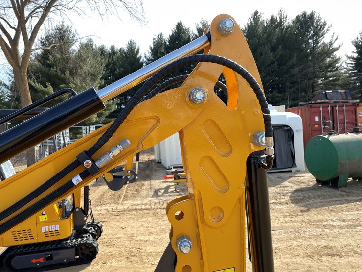 #1036-•-new-ats-rt15r-mini-excavator-image-22