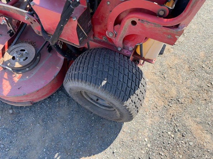 toro-stander-mower-image-8