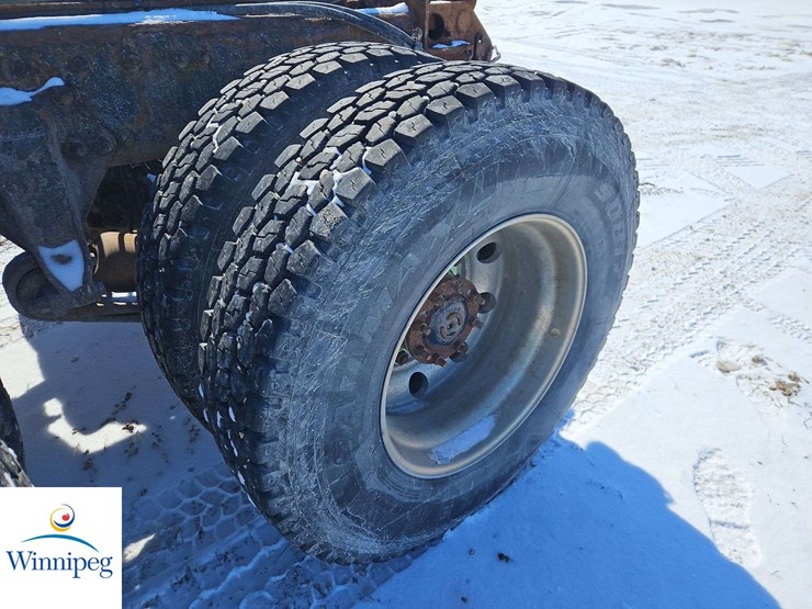 2014-western-star-4700-image-56