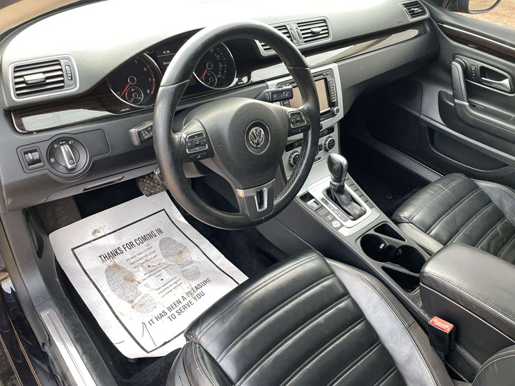 2014-volkswagen-cc-executive-4-door-sedan-(137,439-miles)-image-11