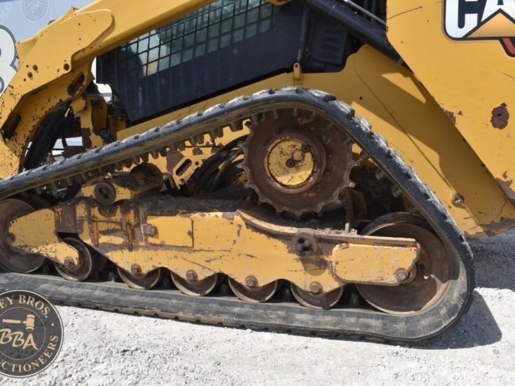 2020-caterpillar-289d3-image-22