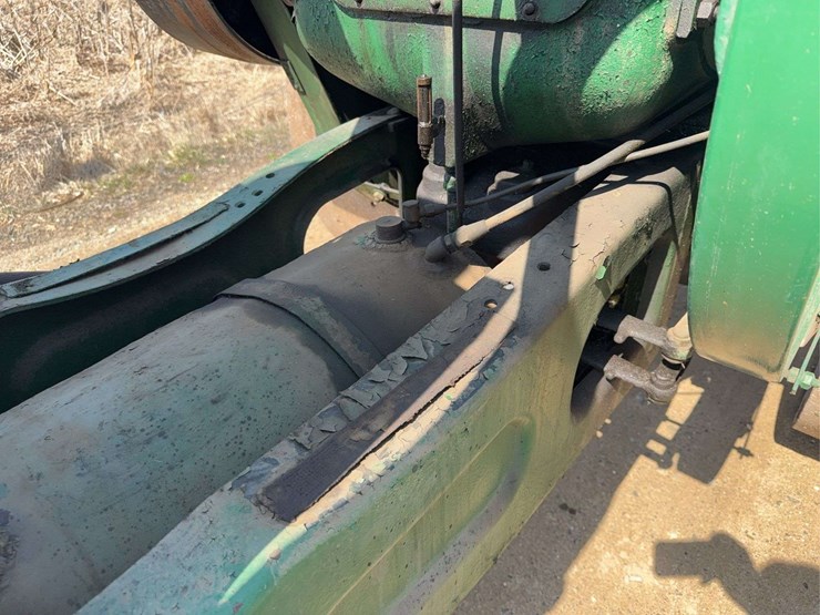 20-35-rumely-oilpull-model-m-image-12