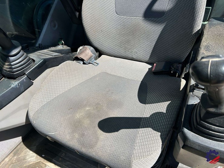 2018-volvo-ec220el-image-103