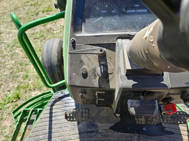 john-deere-6300-image-31