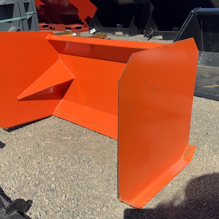 #1049 • 36" DINGO SNOW PUSHER