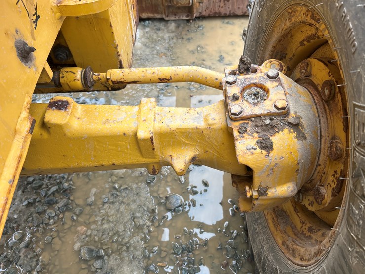 deere-310sj-image-33