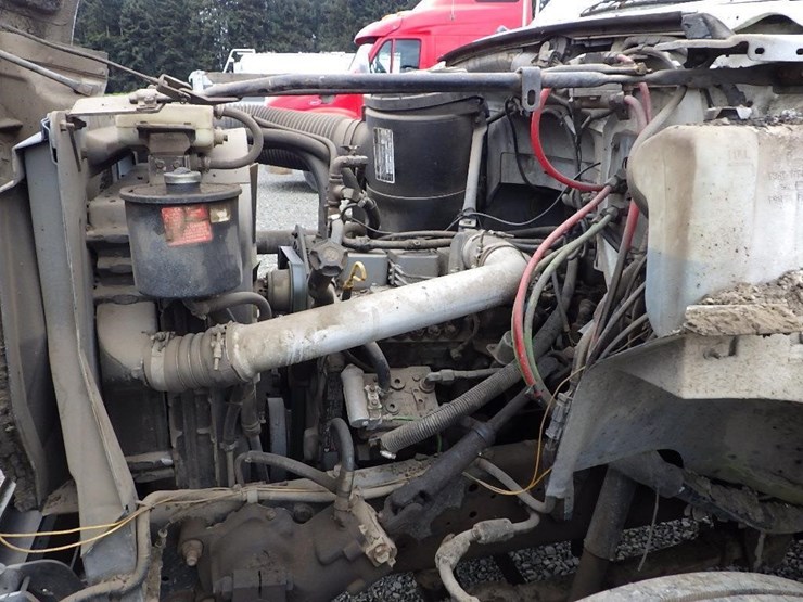 1995-ford-f800-image-22