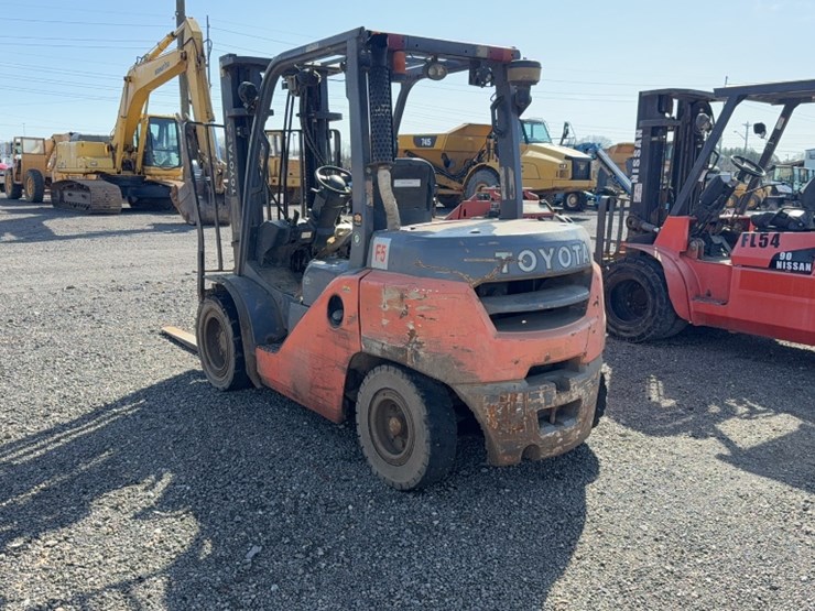 toyota-8fd35u-image-8