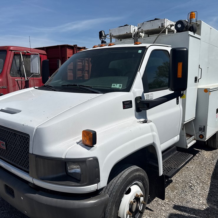 2009 GMC 5500