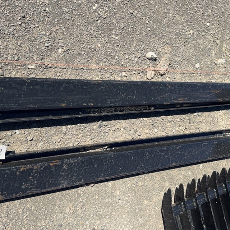 #1012 • SET OF 84" PALLET FORK EXTENTIONS