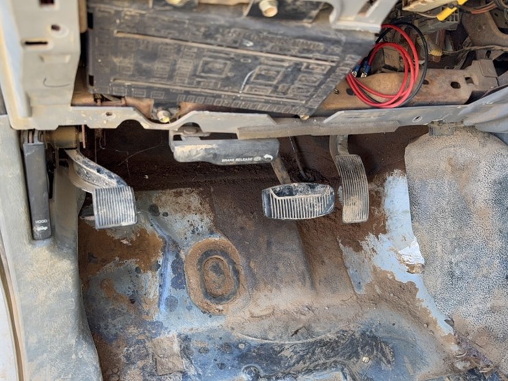 2006-ford-f450-image-23