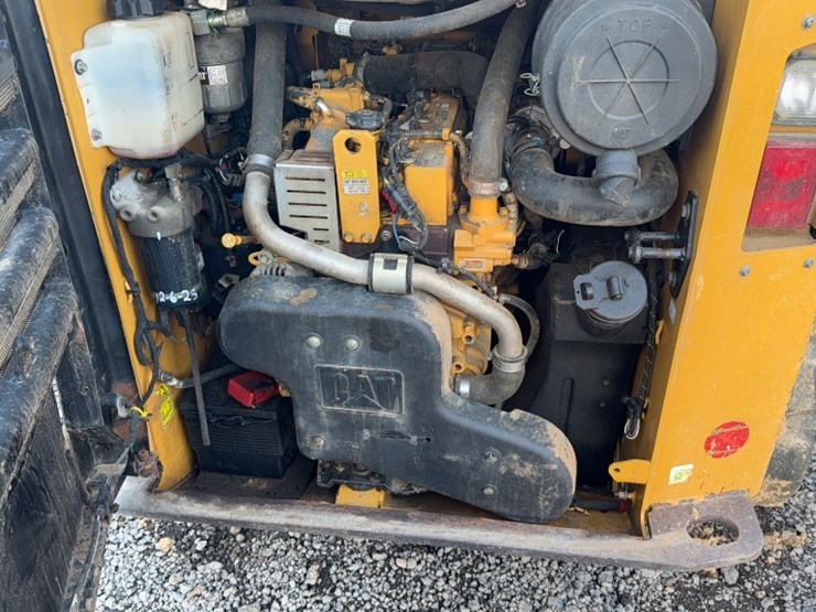 caterpillar-259d-image-10