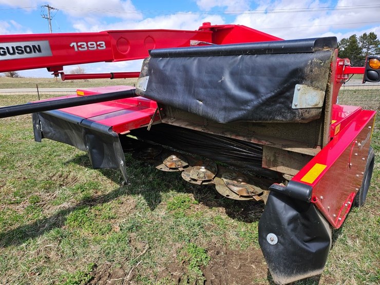 massey-ferguson-1393-image-17