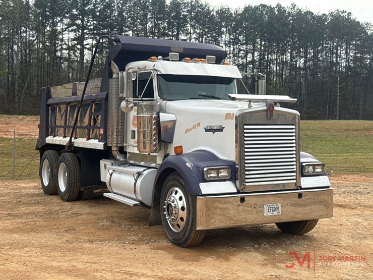 kenworth-w900-image-1