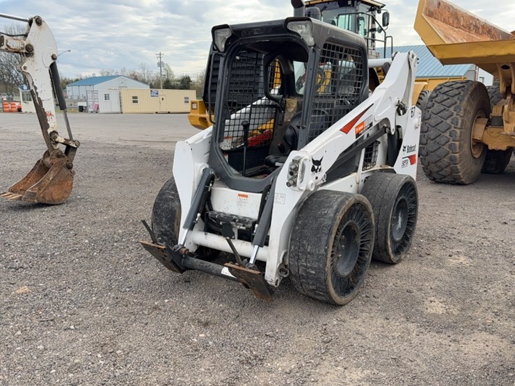 2018-bobcat-s570-image-1