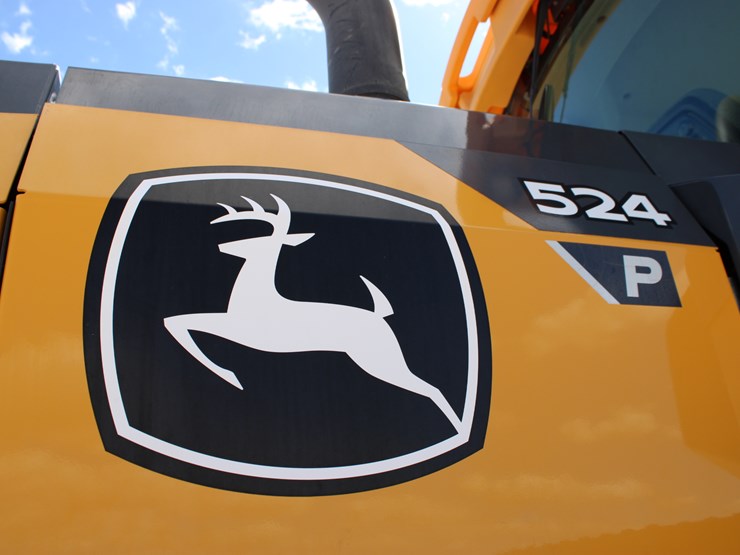 2021-deere-524p-image-72