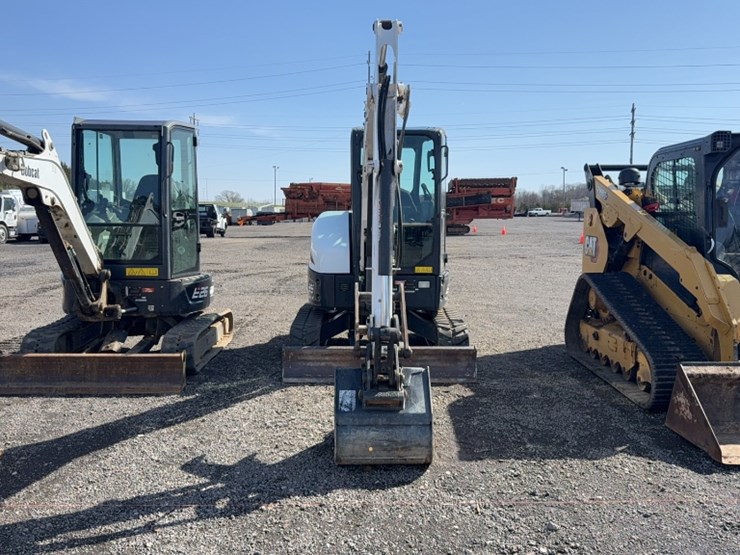 2019-bobcat-e35-image-2