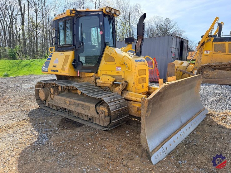 2018-komatsu-d51exi-24-image-4