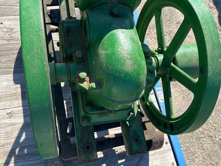 john-deere-15-image-6