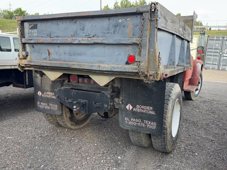 1967-international-loadstar-image-8