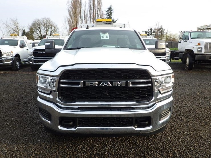 2024-dodge-ram-2500-image-2