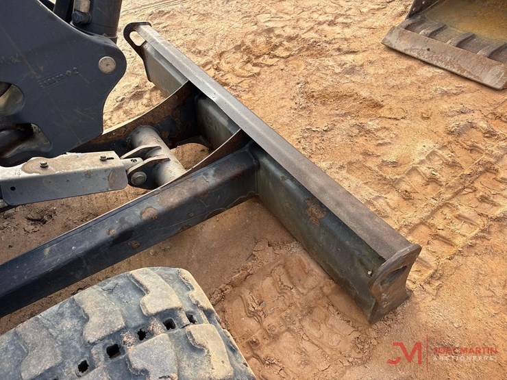 2020-bobcat-e26-image-12