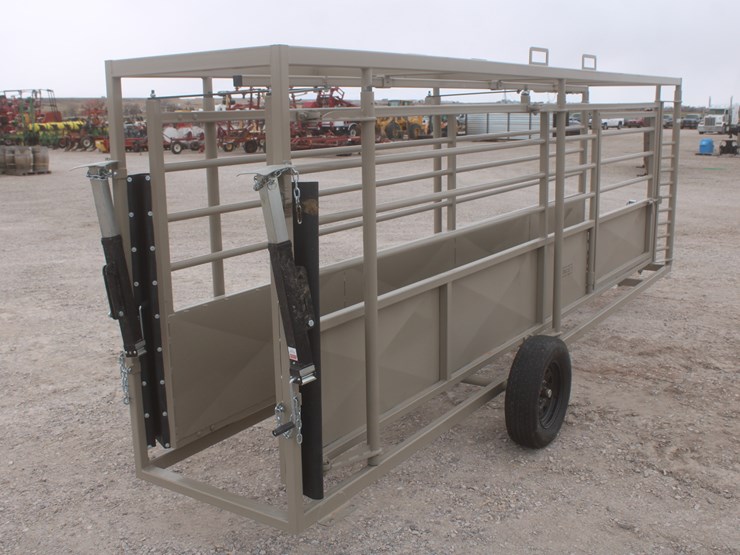 #1082-•-new-circle-t-adjustable-alley-image-6