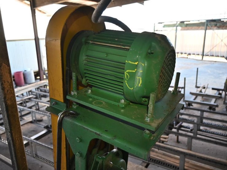 #165-•-belt-conveyor-image-3