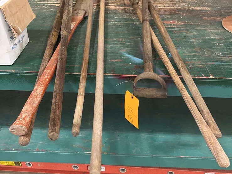 group-of-garden-tools-image-1