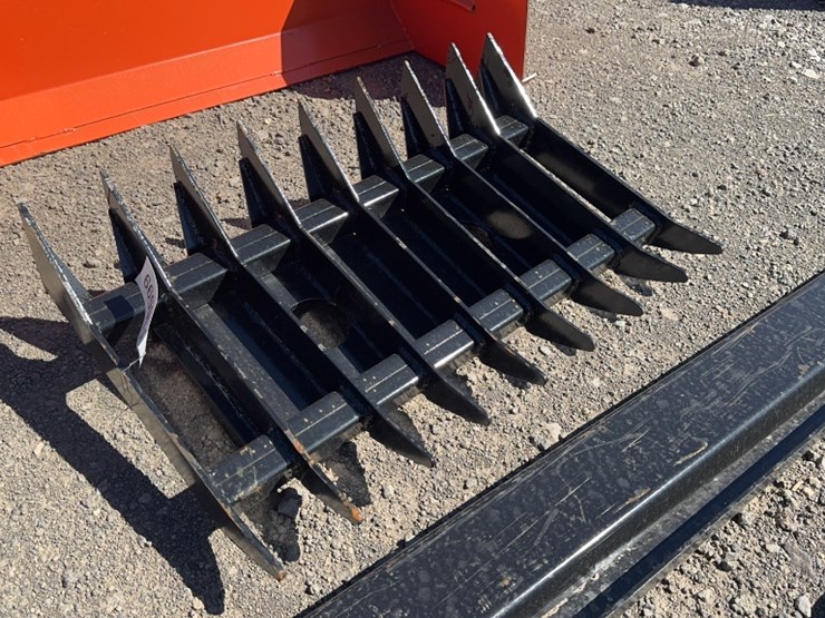 #1010-•-30"-dingo-root-rake-image-3