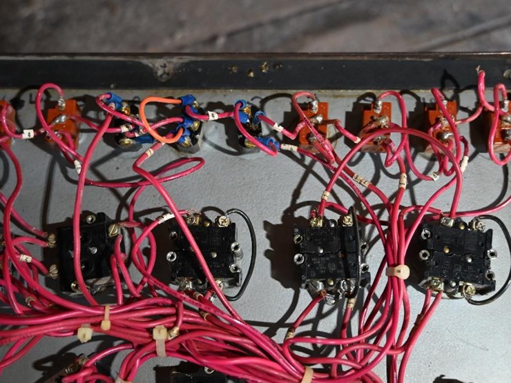 #170-•-corley-10-head-drop-saw-trimmer-image-60