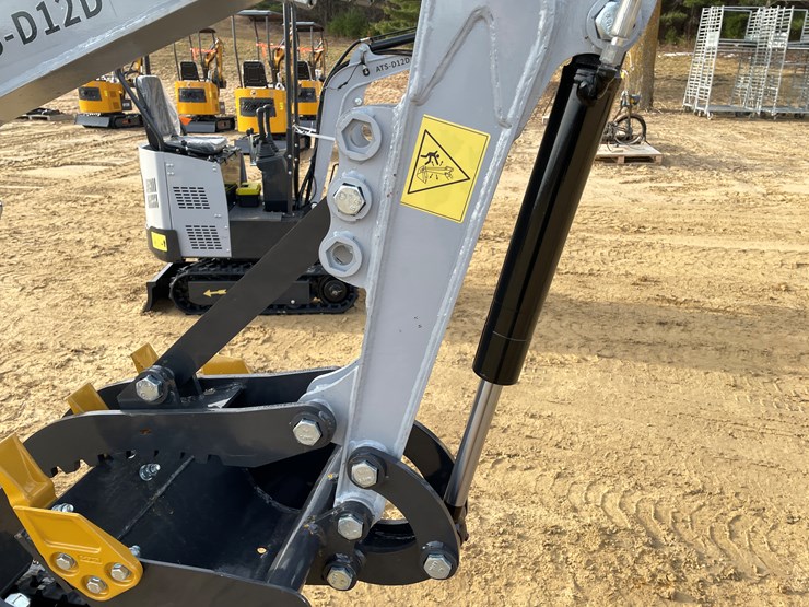 #1044-•-new-ats-d12d-mini-excavator-image-24