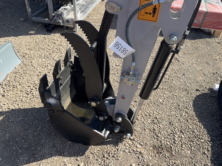 #1093-•-2025-ats-nt18k-mini-excavator-image-3