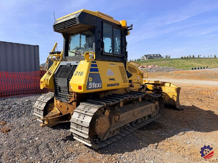 2018-komatsu-d51exi-24-image-3