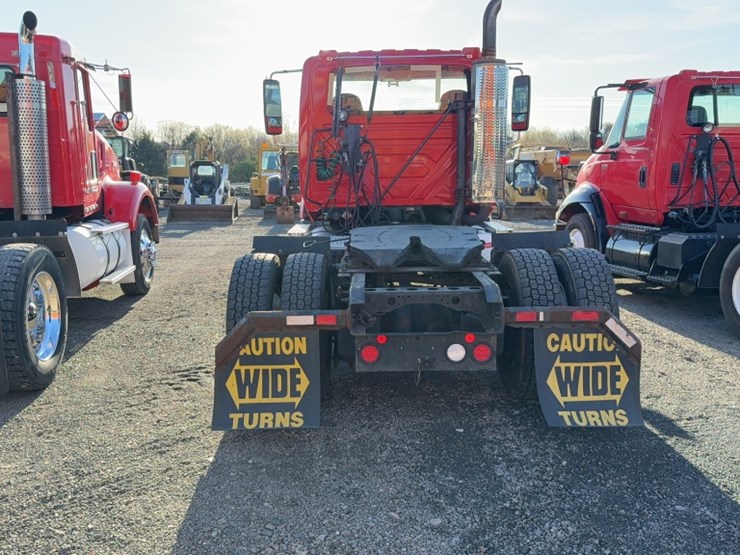 2011-international-10-image-8