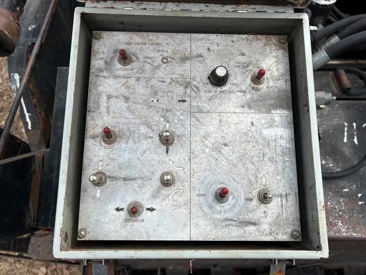 caterpillar-ap-1055b-image-24