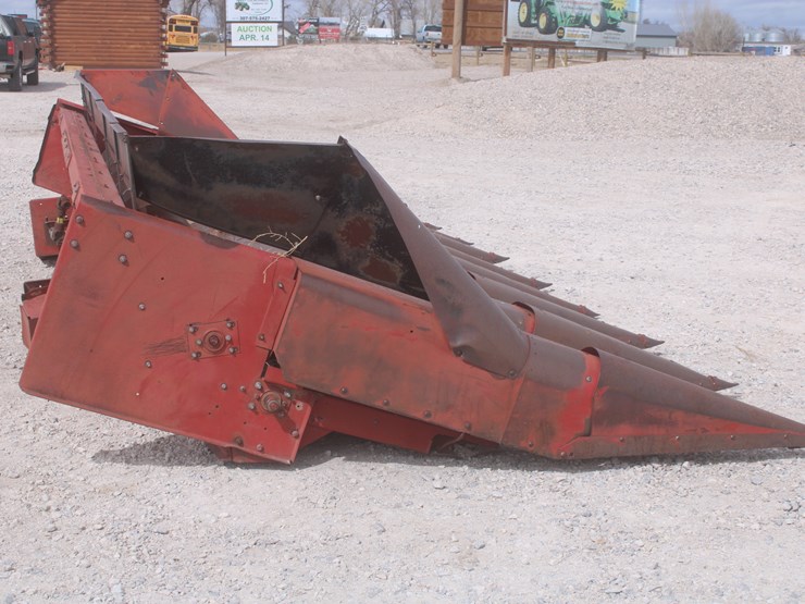 case-ih-1083-image-3
