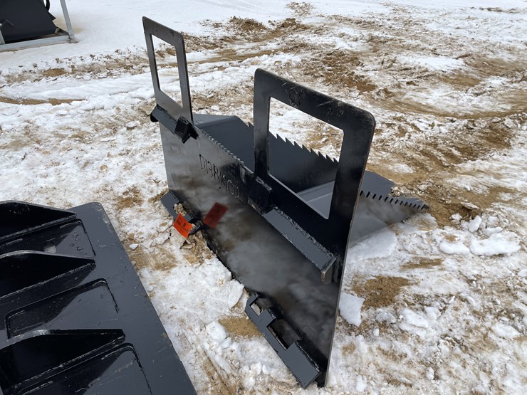 #2014-•-skid-steer-mount-tree-spade-bucket-image-4