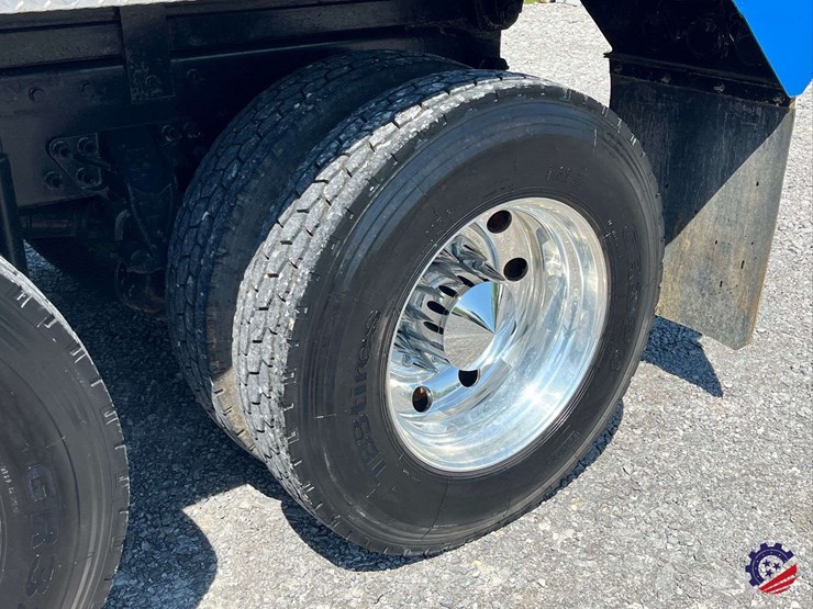 2018-international-hx620-image-10