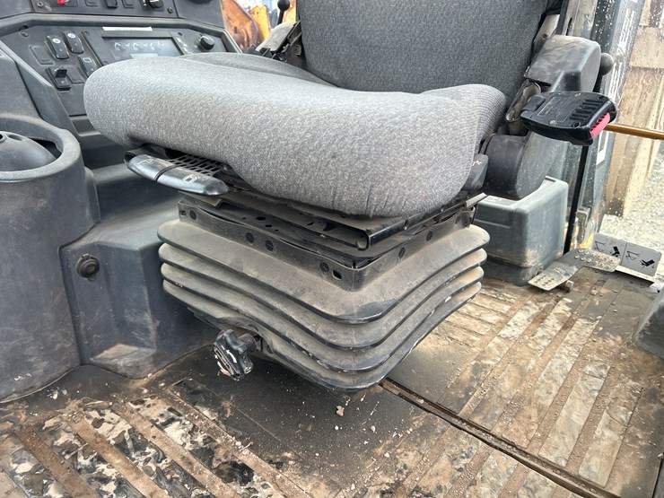 deere-310sj-image-95