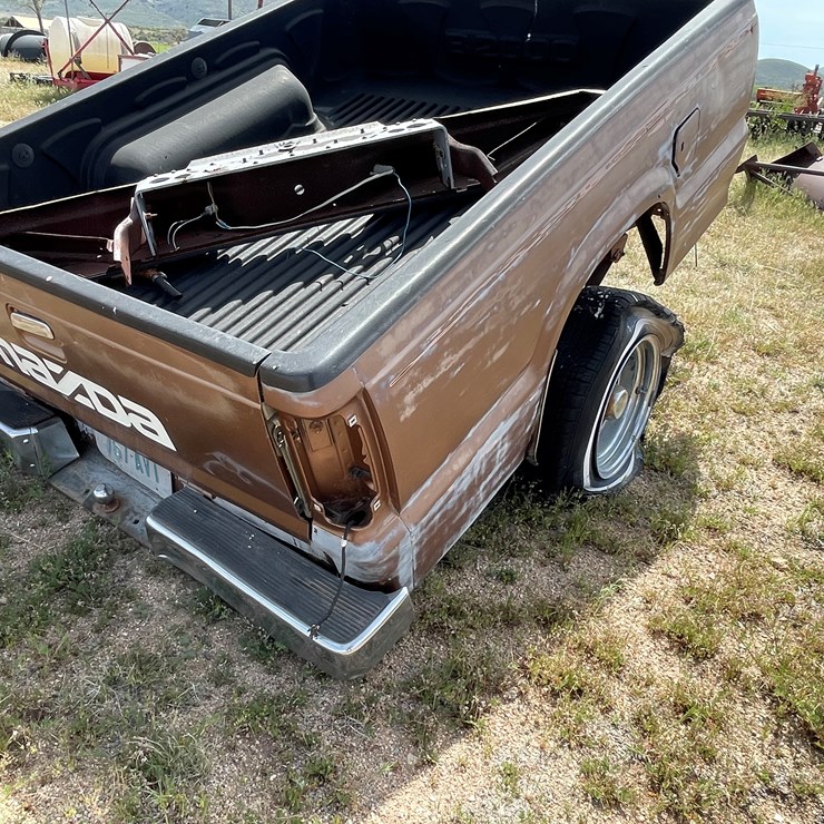 #4049 • Mazda Truck Box with Rear Axle