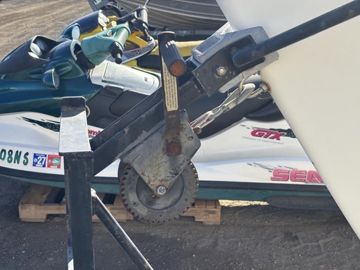 1995-unknown-trailer-image-36